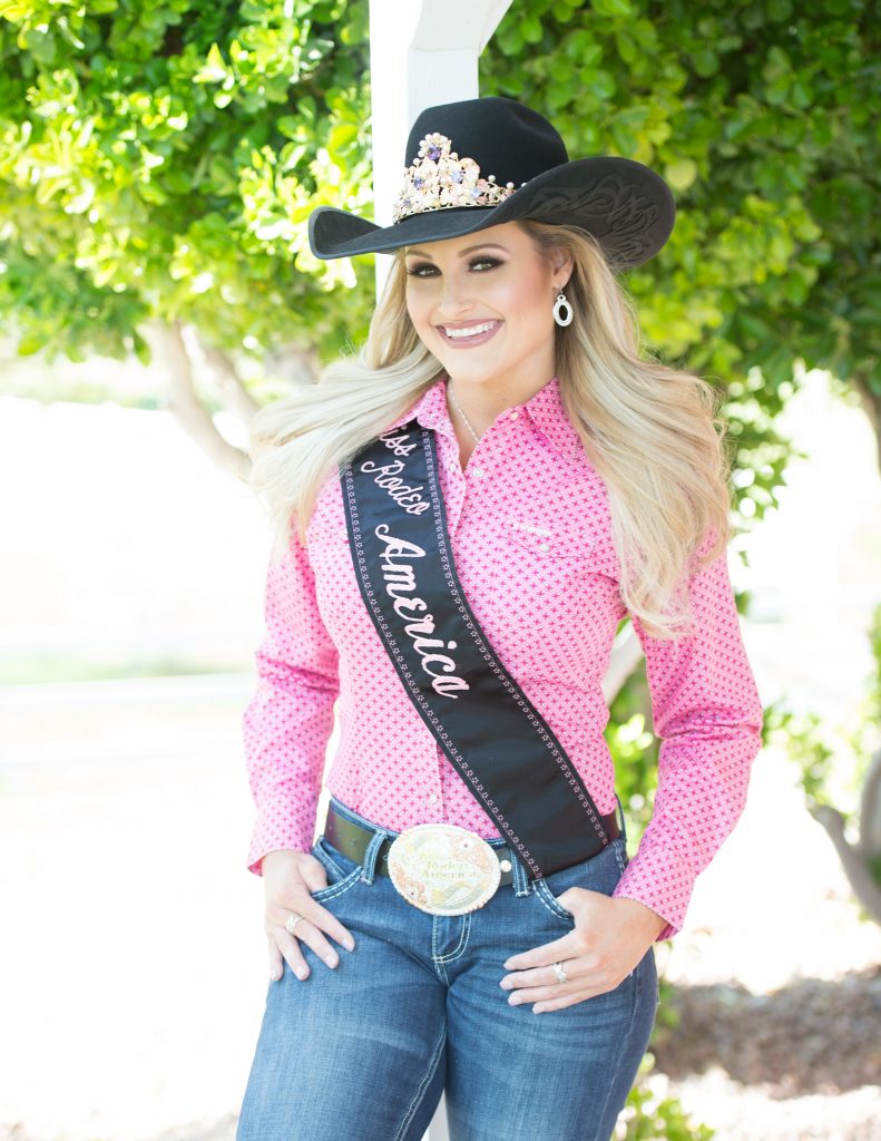 Miss Rodeo America 2017 - Lisa Laggeschaar